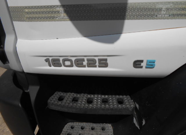 IVECO 160E25 FRIGO pieno