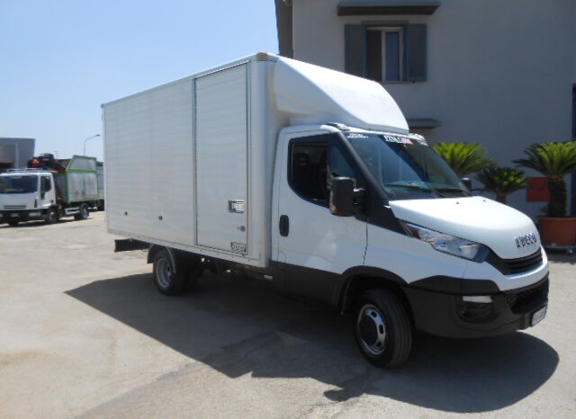 IVECO DAILY 35C14 pieno