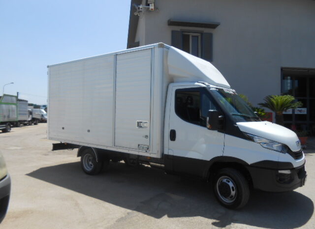 IVECO DAILY 35C14 pieno