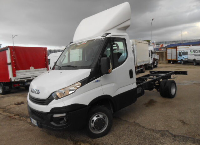 IVECO DAILY 35C18 pieno