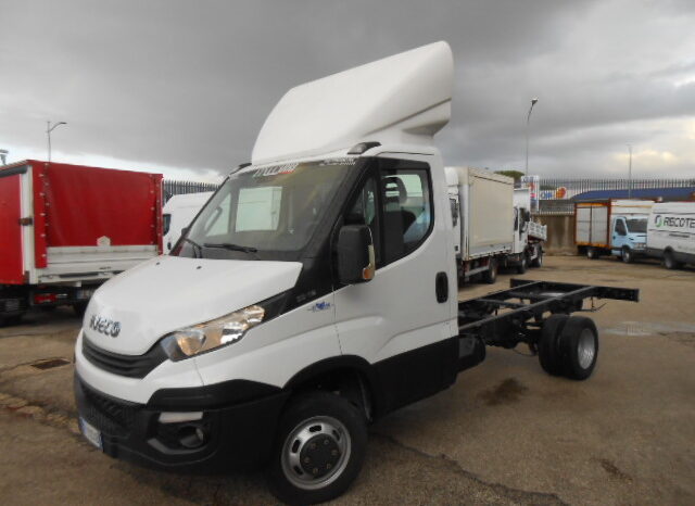 IVECO DAILY 35C18 pieno