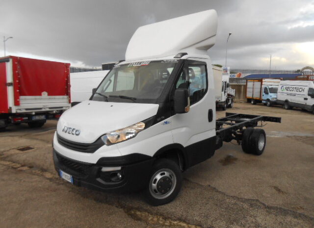 IVECO DAILY 35C18 pieno