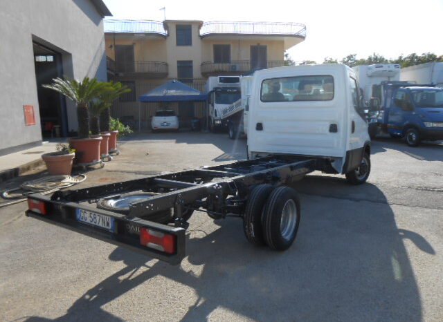 IVECO DAILY 35C18 2021 pieno